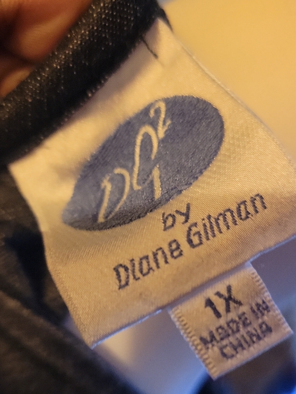 Womens Black Textured Zip-Front Jacket - Picture 6 of 7